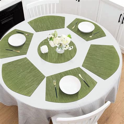 square placemats on round table|rectangle placemats on round table.